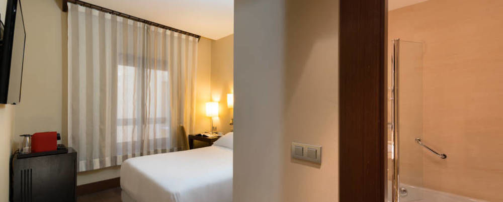Hotel Nh Collection Leon Expo Exterior foto